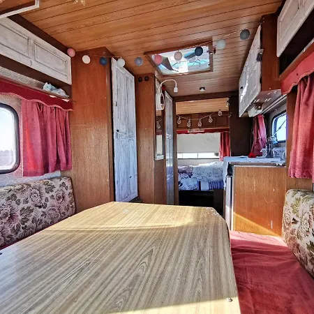 Independent Retro Caravan By The Beach Κάμπινγκ Vama Veche